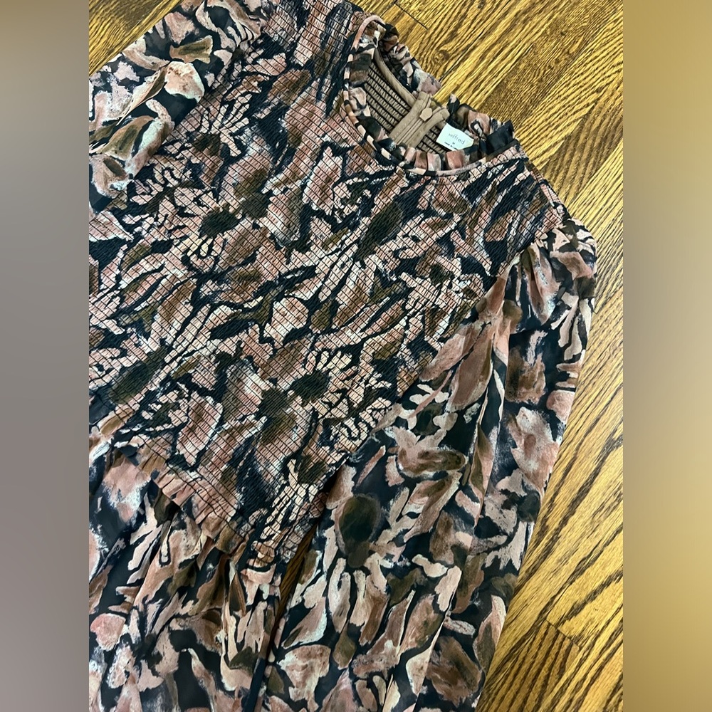 Aritzia (Wilfred) floral midi dress